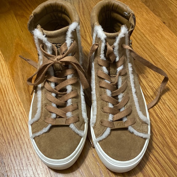 UGG Shoes - Ugg wedge sneaker style